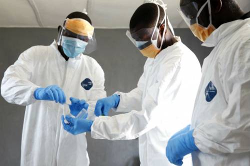 Photo de Coronavirus : plus de 177 000 morts et un risque de « catastrophe humanitaire »… le point sur la pandémie dans le monde