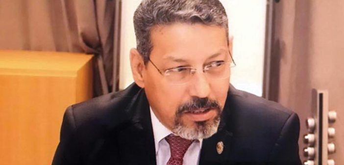 Le Général Mohamed Znagui Ould Sid’Ahmed Ely Expert Défense et Sécurité du G5 Sahel 1 702x336 1
