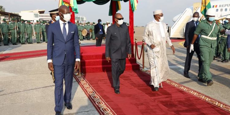 Investiture-sept chefs d’États déjà en Guinée: “L’Afrique se donne rendez-vous à Conakry” (Alpha Condé) 8 Photo de Investiture-sept chefs d’États déjà en Guinée: “L’Afrique se donne rendez-vous à Conakry” (Alpha Condé)