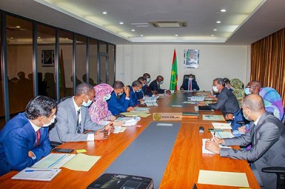 Photo de Réunion du Comité   du Programme Elargi du Président de la République