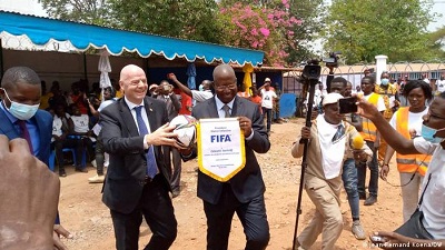 Photo de La FIFA veut développer le football centrafricain