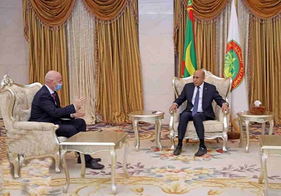 Photo de Infantino rencontre le président mauritanien El Ghazouani