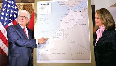 Photo de Boukadoum et Benziane embrigadent les universitaires Algériens.