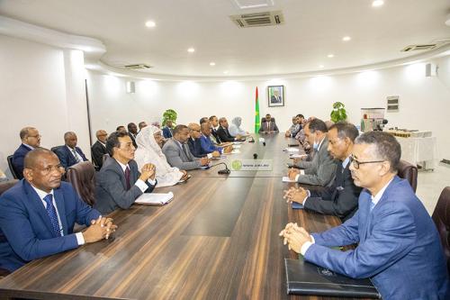 A La Une - Rapideinfo - Infos- Mauritanie - Rapidinfo.mrLe Premier ministre tient une réunion avec son staff