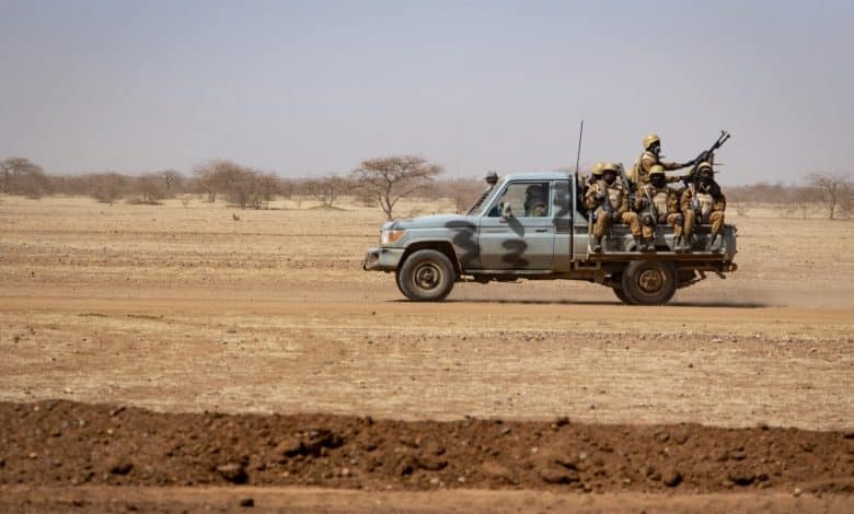 33 civils ont été retrouvés morts début mars au Mali, non loin de la frontière avec la Mauritanie.