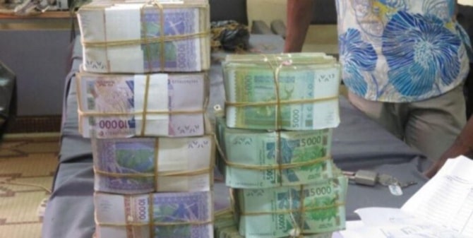 Sénégal : Les douanes arrêtent deux Mauritaniens pour association de malfaiteurs de plus de 1,2 milliard de francs CFA...