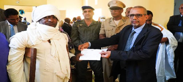 Photo de Distribution d’aide alimentaire au profit des familles victimes des dernières pluies à Nouakchott