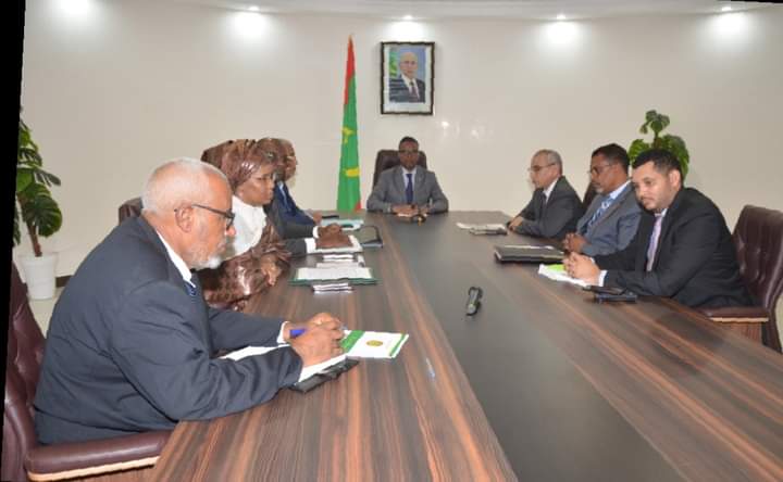 Photo de Le Premier ministre préside la réunion du comité ministériel chargé du suivi des barrages