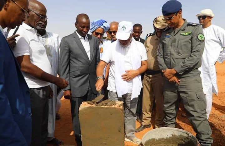 Photo de Pose de la première pierre pour une centrale hydroélectrique à Nimlane | reportage photo