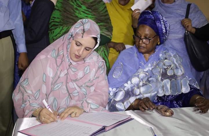 Photo de La ministre de l’Action sociale lance le plan“femmes productrices”