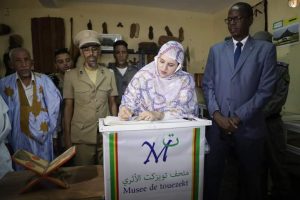 La ministre de l’Action sociale visite des musées dans la moughataa d’Atar