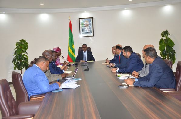 Photo de Le Premier ministre préside une réunion du comité ministériel chargé du suivi de la lutte contre les incendies en milieu rural