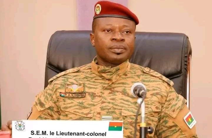 Burkina Faso : Le Président DAMIBA a démissionné...