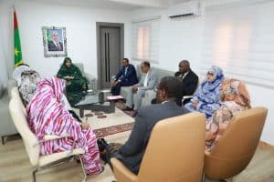 La ministre de l’Action sociale reçoit un membre du Comité africain d’experts 