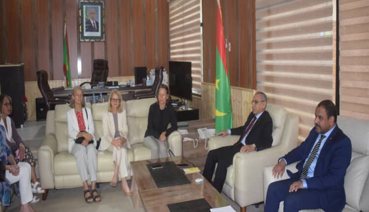 Photo de Le ministre de l’Intérieur reçoit l’ambassadrice d’Allemagne