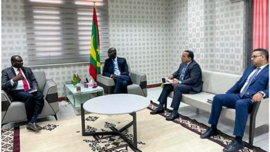 Photo de Le ministre des Affaires économiques reçoit le responsable de la Mauritanie au FIDA.