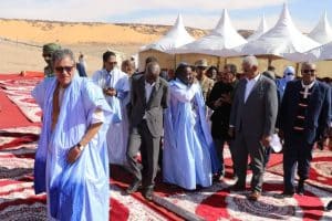 Le ministre de la Culture visite les expositions du Festival 