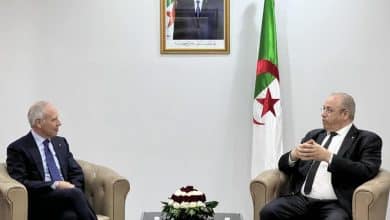 Photo de Algérie-Italie: Zeghdar discute les opportunités d’investissement avec le chef du complexe italien Adler.