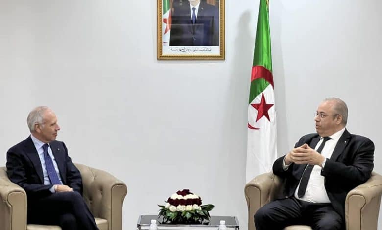 Algérie-Italie: Zeghdar discute les opportunités d’investissement avec le chef du complexe italien Adler.