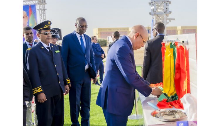 Ghazouani pose de la 1ère pierre d’un complexe universitaire