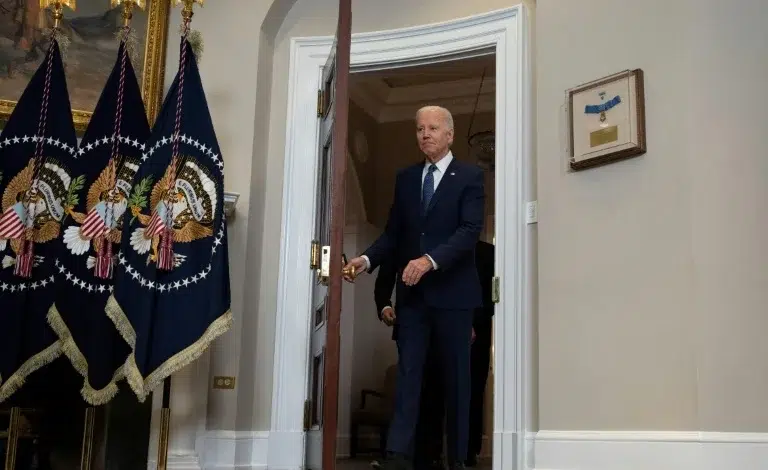 Photo de Biden ne veut pas livrer d’avions de combat F-16 à l’Ukraine