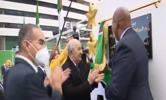 Le Président Tebboune procède à l'inauguration officielle du nouveau stade Nelson-Mandela à Baraki
