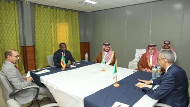 Photo de Le ministre de la culture reçoit des délégations en marge de la conférence de l’ALESCO