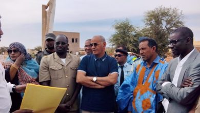 Le ministre de l’Équipement et des Transports s’enquiert de l’avancement des travaux en cours dans les tronçons routiers à Aïoun 1 Photo de Le ministre de l’Équipement et des Transports s’enquiert de l’avancement des travaux en cours dans les tronçons routiers à Aïoun