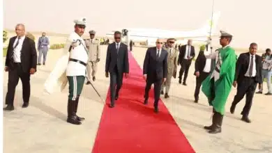 Photo de Le Président de la République regagne Nouakchott de Paris