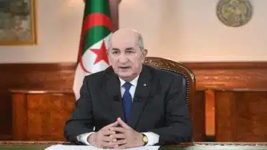 Photo de Le Président de la République reçoit les félicitations du Président de l’Algérie