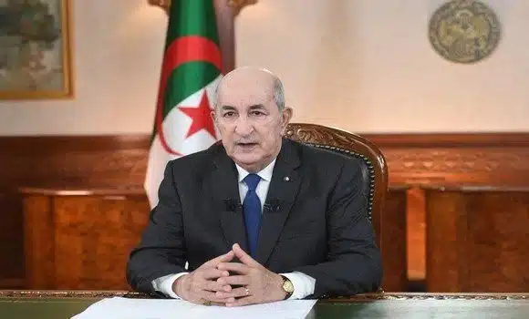 L'Algérie adopte