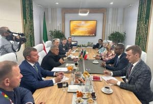 Le Premier Ministre, M. Mohamed Ould Bilal Massoud, reçoit en marge du Sommet Russie-Afrique tenu à Saint-Pétersbourg, le président de la République du Tatarstan et M. Rustam Minnikhanov