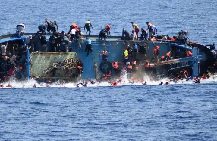 Plus de 1 400 migrants africains atteignent les îles Canaries