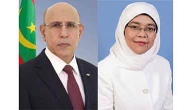 Photo de Le Président de la République félicite la Présidente de Singapour