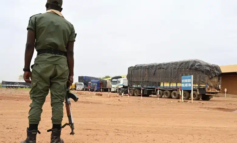 Le Niger met ses forces armées en état d’alerte face à la menace d’une action militaire