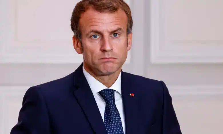 La France perd l'Afrique : l'ambassadeur est otage au Niger, et le diplomate a été « expulsé » du Burkina Faso
