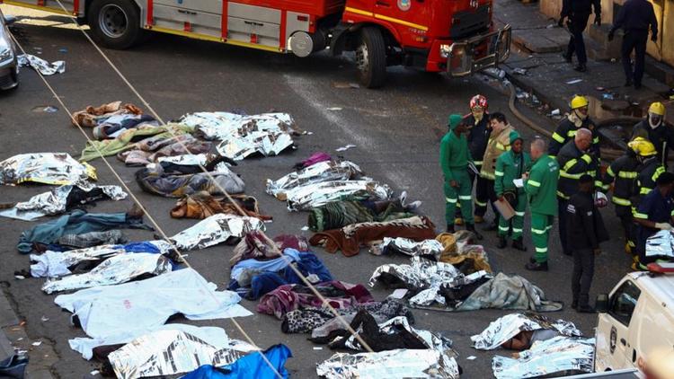Afrique du Sud : au moins 74 morts dont 12 enfants dans l'incendie d'un immeuble à Johannesburg