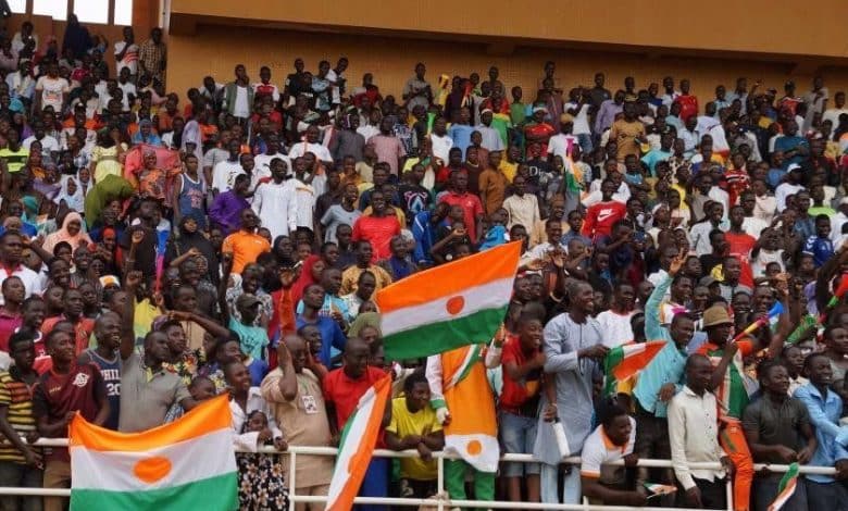 La CEDEAO dément l'offre une période de gouvernement de transition de 9 mois à la junte nigérienne