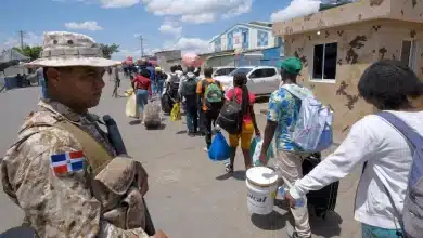 Photo de Le président réélu du Zimbabwe affirme avoir une démocratie. Mais des allégations de coups et de torture émergent…