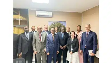 Photo de La délégation mauritanienne  s’entretient avec le Vice-président de la BM