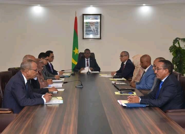 Le Premier ministre préside une réunion du comité ministériel chargé de ...
