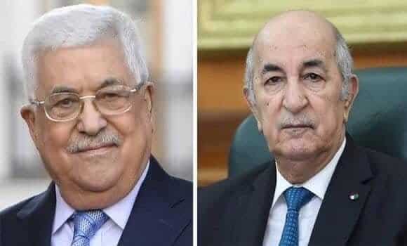 Photo de Le Président Tebboune reçoit un appel téléphonique de son frère le Président de l’Etat de la Palestine