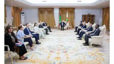 Photo de Le président de la République reçoit le Vice-président de la Commission européenne et le ministre espagnol de l&rsquo;Intérieur.