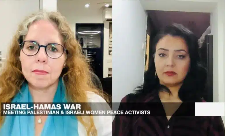 Photo de Alors que la guerre entre Israël et le Hamas se poursuit, des milliers de personnes ont été tuées.