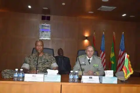 Le ministre de la Défense s’entretient avec le Commandant d’AFRICOM