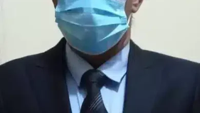 Photo de Demande au président de la République pour se faire réélire.