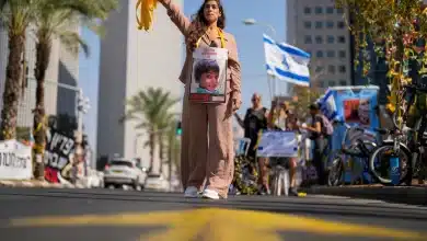 Photo de De nombreux Israéliens sont furieux des efforts chaotiques de leur gouvernement  pour ne pas être venu à leur secours