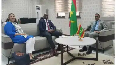 Photo de Le ministre de l’Économie reçoit le Représentant Résident du PNUD en Mauritanie.