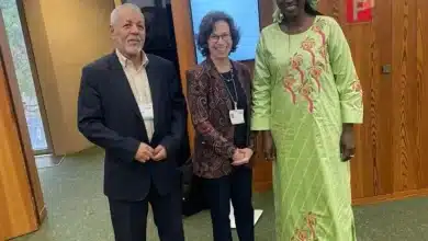 Photo de La Ministre de l’Environnement s’est entretenue avec la Présidente de la COP-5