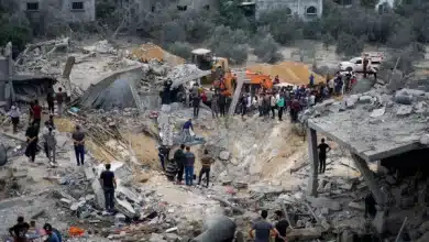 Photo de Les frappes israéliennes à Gaza tuent au moins 13 personnes et détruisent le service de cancérologie d’al-Shifa